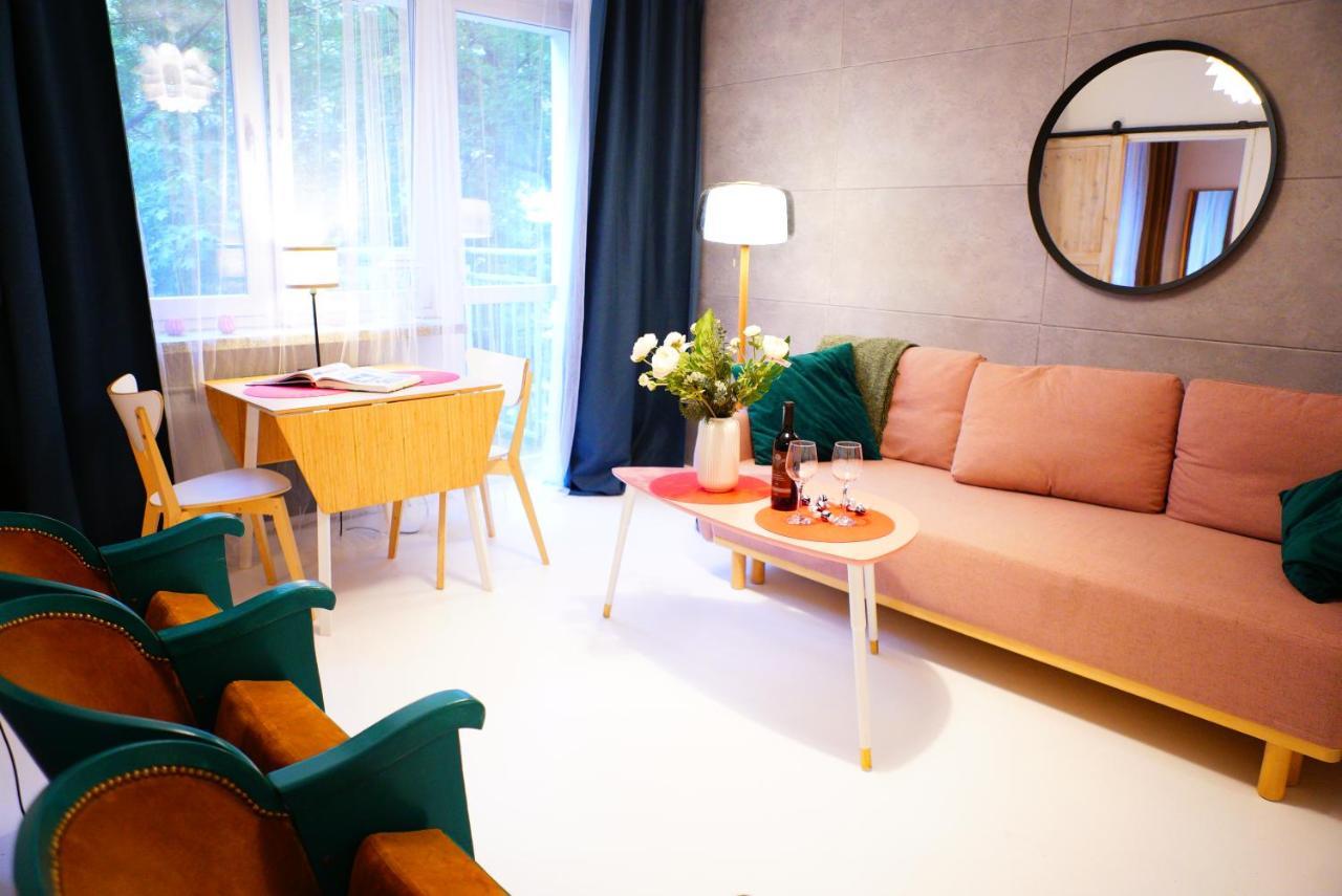 Cinema Apartment Kinowa Varsó Kültér fotó
